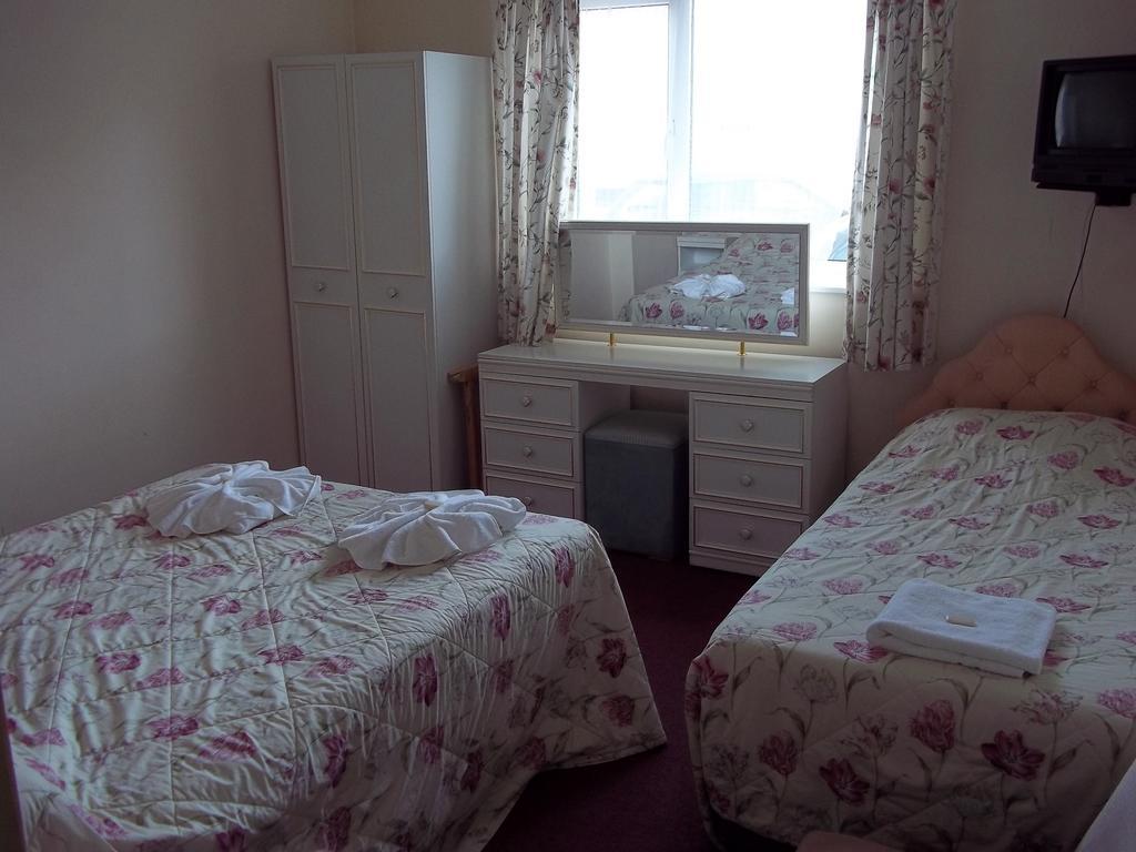 Ashley Court Hotel Torquay Ruang foto