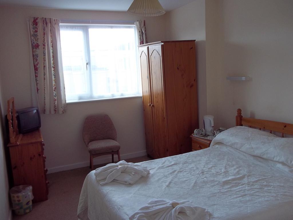 Ashley Court Hotel Torquay Ruang foto